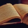 libro antico aperto